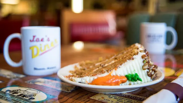 Joe's Diner Picture 9