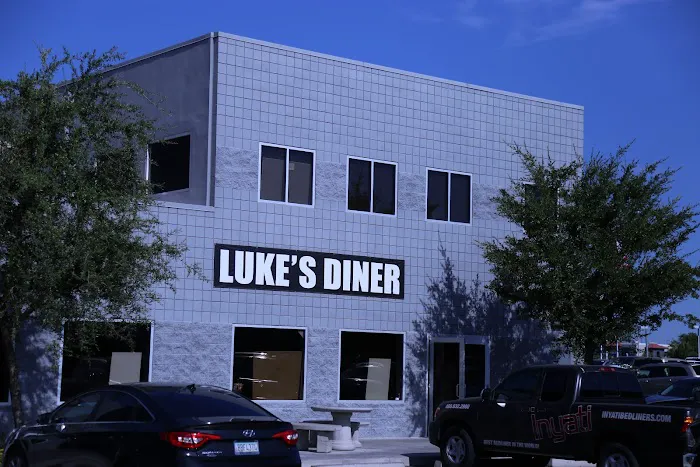 Luke's Diner Picture 9