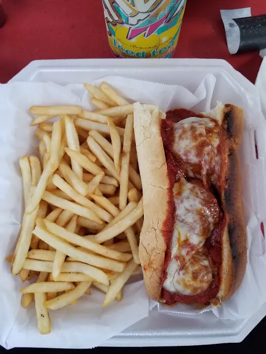 Luke's Diner Picture 7