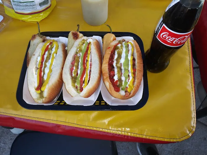 El Exquisito Hotdog Picture 6