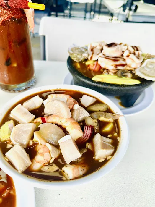 El Pulpo Loco Picture 3