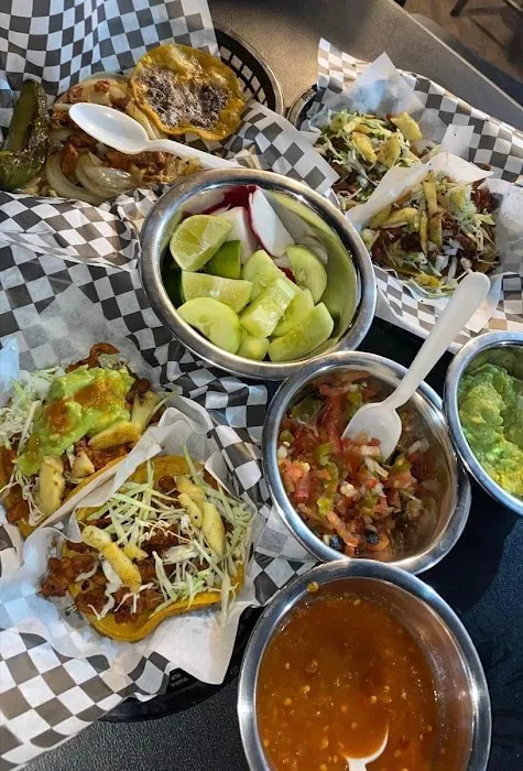 Pa’ los Tacos los de Guasave Picture 3