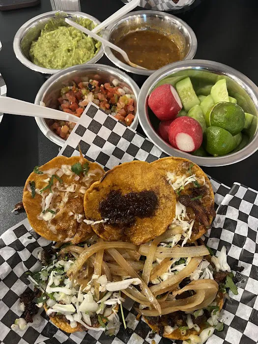 Pa’ los Tacos los de Guasave Picture 5
