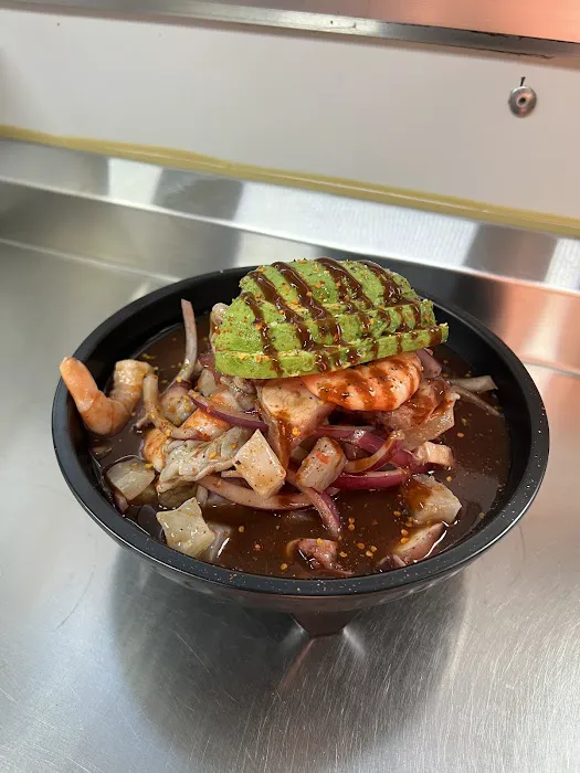 MARISCOS EL GUAYABAS Picture 10