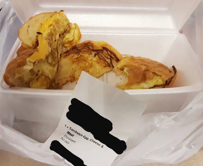 AZ DELI COMPANY Picture 6