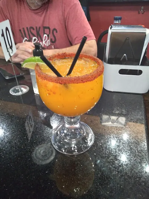 Oasis crossroads bar and grill Picture 6