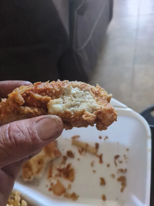 Raising Cane's Chicken Fingers Picture 6