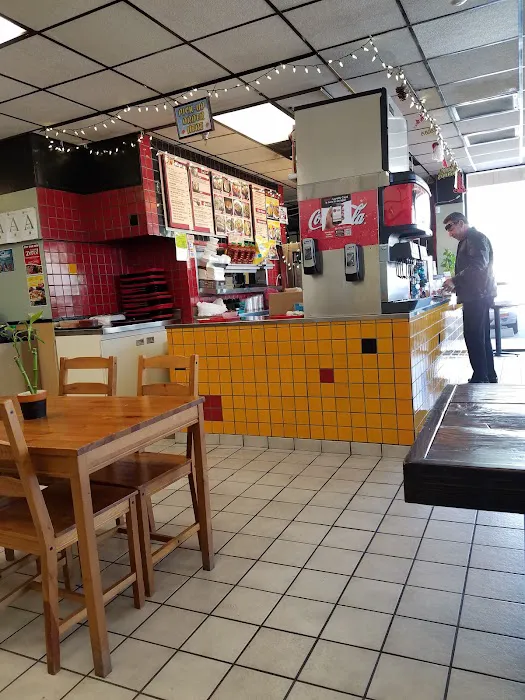 Yoshi's Fresh Asian Grill Picture 5