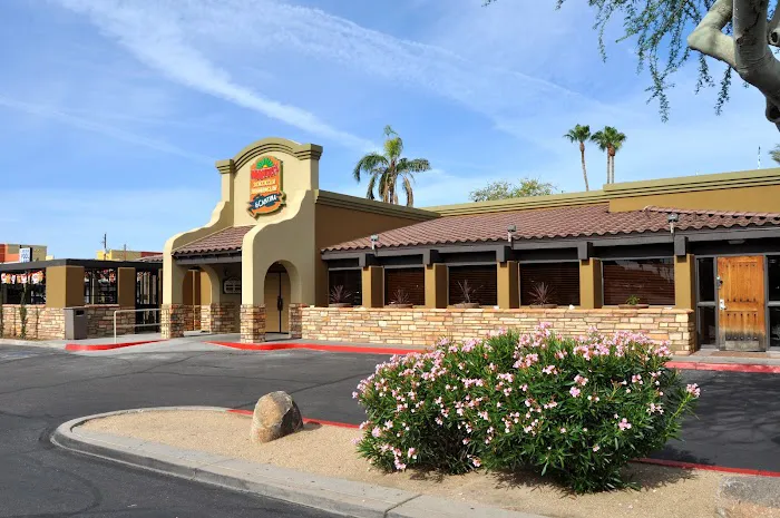 Manuel’s Mexican Restaurant & Cantina | Indian School Picture 3