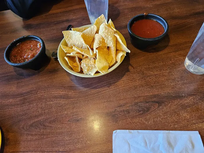 Manuel’s Mexican Restaurant & Cantina | Indian School Picture 4