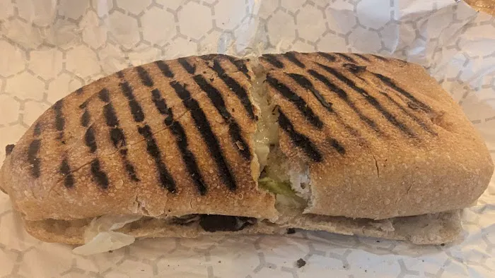 Olive & Ivy Picture 6