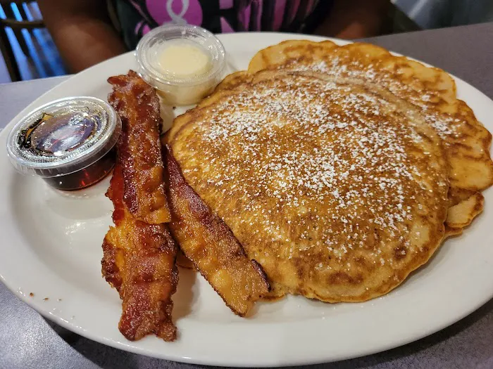 Sacks Hardy Picture 8