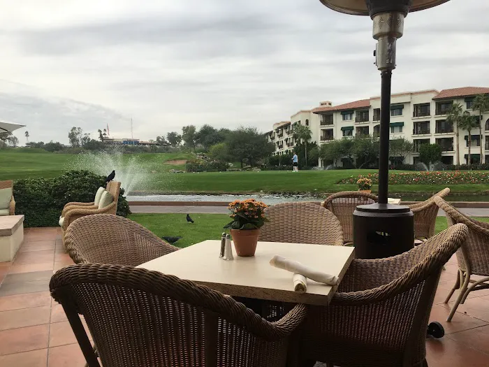 The Lobby Grill Picture 8