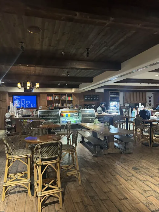 The Lobby Grill Picture 9