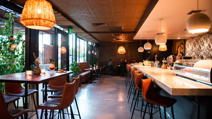 Across The Pond Picture 7