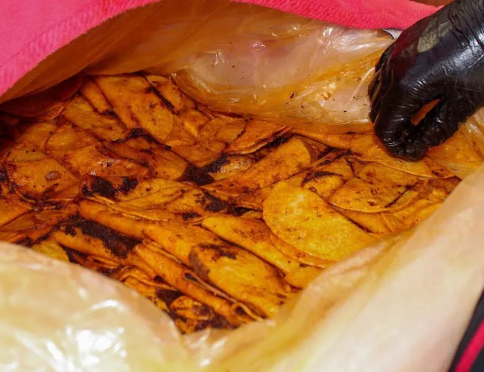 La Salsa Tacos de Canasta Picture 3