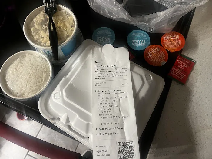 Hawaiian Bros Island Grill Picture 2