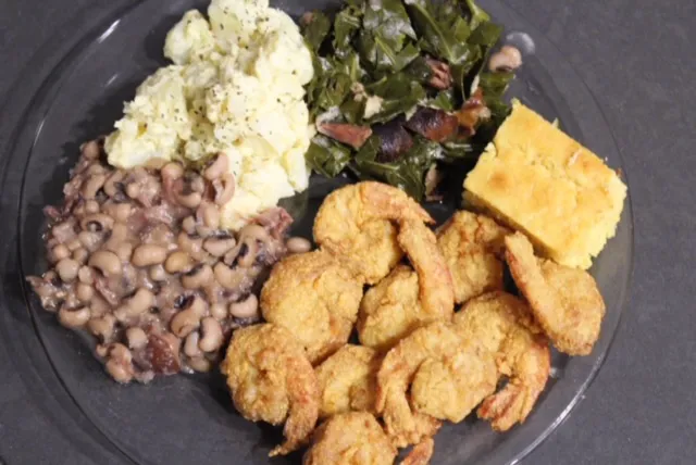 Brown Sugaz Kitchen Picture 7