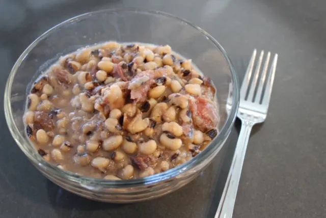 Brown Sugaz Kitchen Picture 6