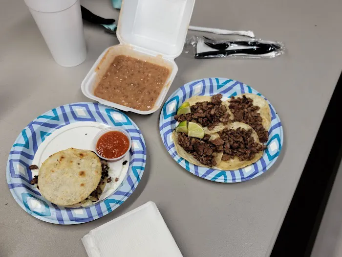 Charlie's Tacos Picture 8