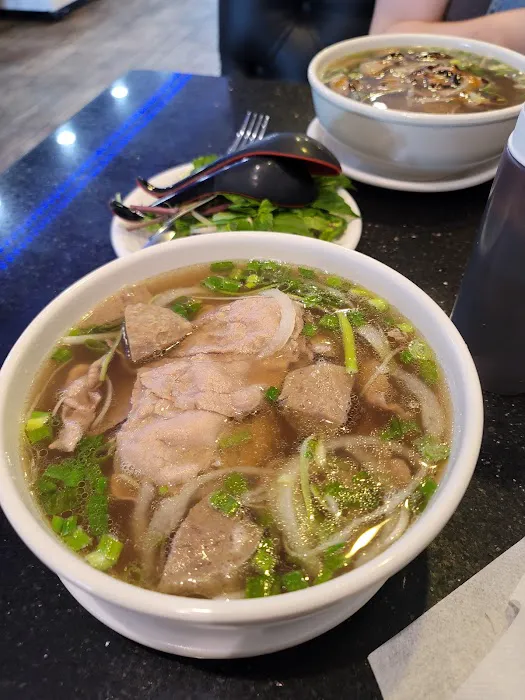Camelback PHỞ in Phoenix Picture 3