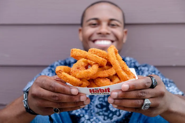 Habit Burger & Grill Picture 9