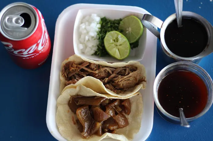 Carnitas El Jefe Picture 8