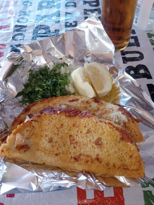 Taco's Lila Picture 4