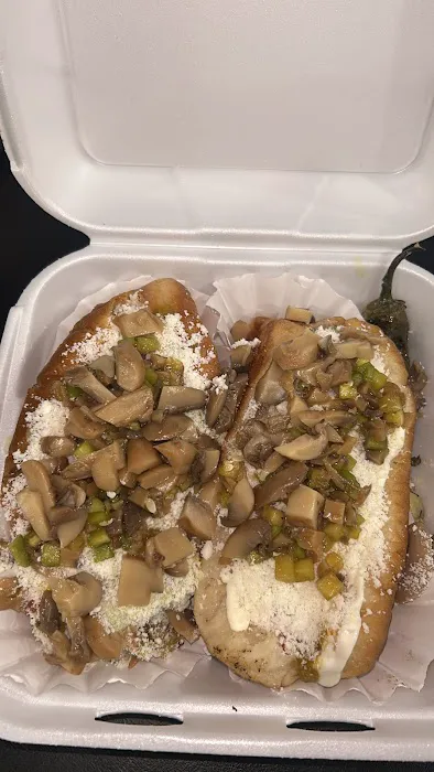 Los Kikirys Hot Dogs Picture 1