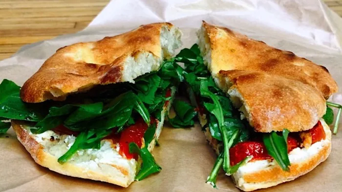 Pane Bianco Central Picture 6