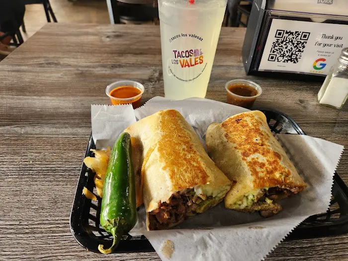 Tacos Los Vales Picture 4