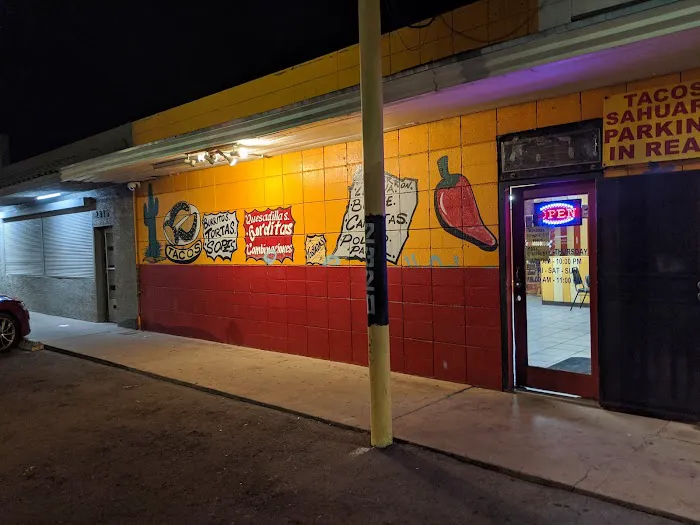 Tacos Sahuaro Picture 10
