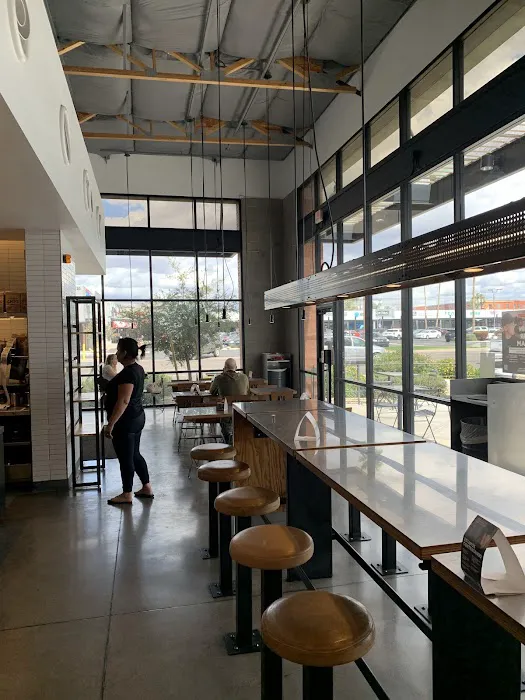 Chipotle Mexican Grill Picture 2