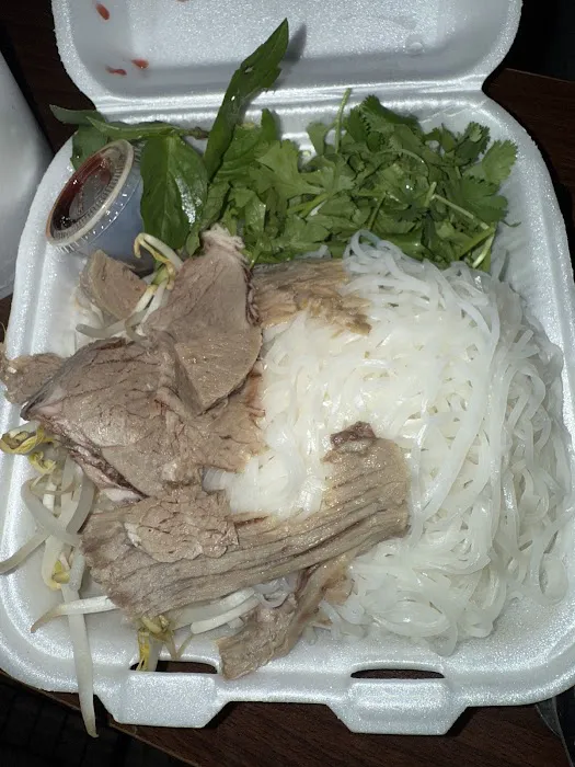 Phở 32 Vietnamese Kitchen Picture 6