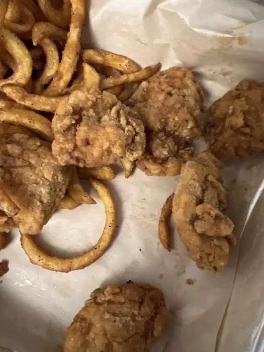 It's Just Wings Picture 3