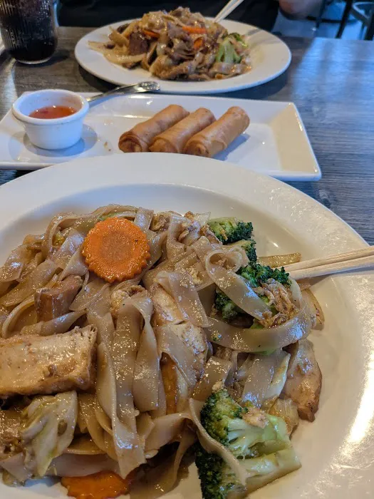 Thai Basil Picture 6