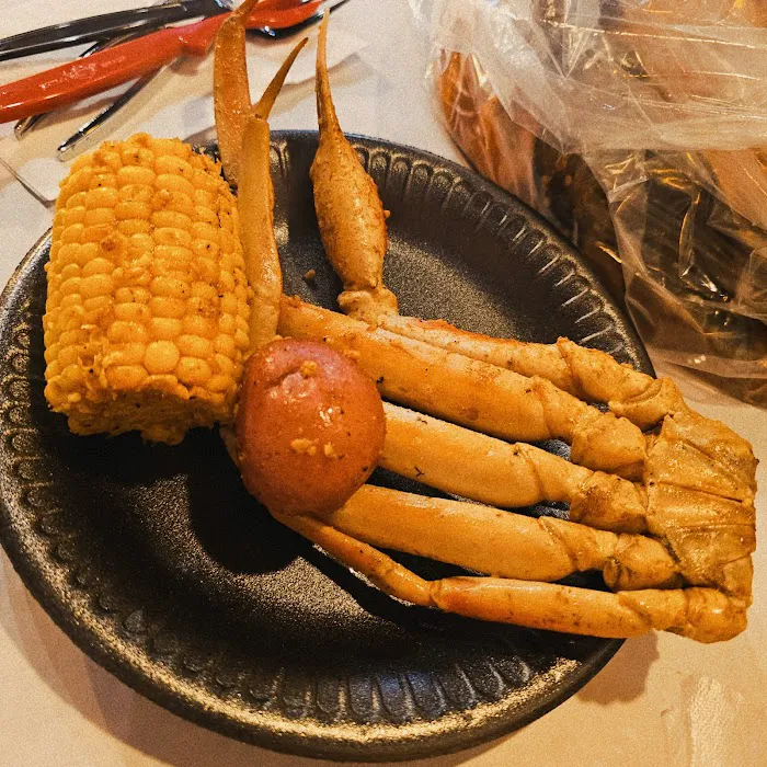 Harbor seafood Cajun house & Ramen Picture 6