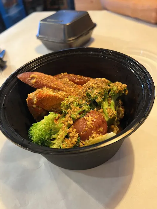 Harbor seafood Cajun house & Ramen Picture 2