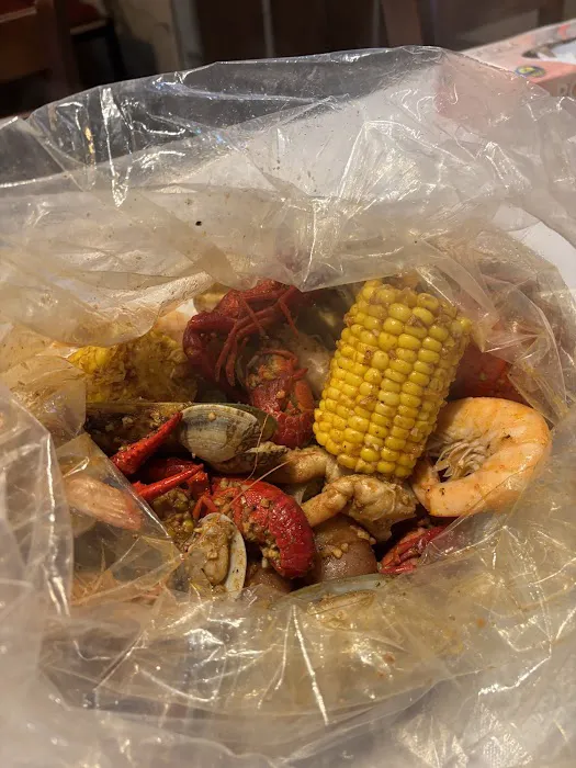 Harbor seafood Cajun house & Ramen Picture 3