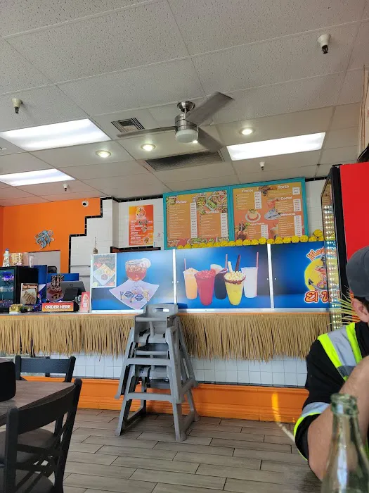 Mariscos El Wicho Picture 2