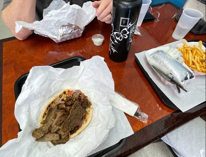 Seeto Gyros Picture 2