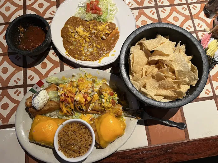 Garcia's Mexican Restaurant - Arizona Mills Picture 2