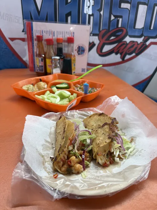 Mariscos La Capi Picture 2