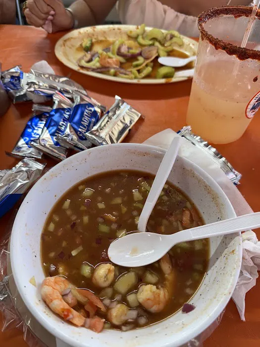 Mariscos La Capi Picture 6