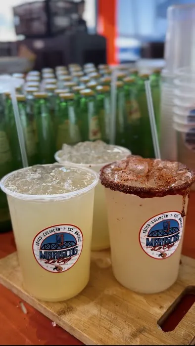 Mariscos La Capi Picture 3