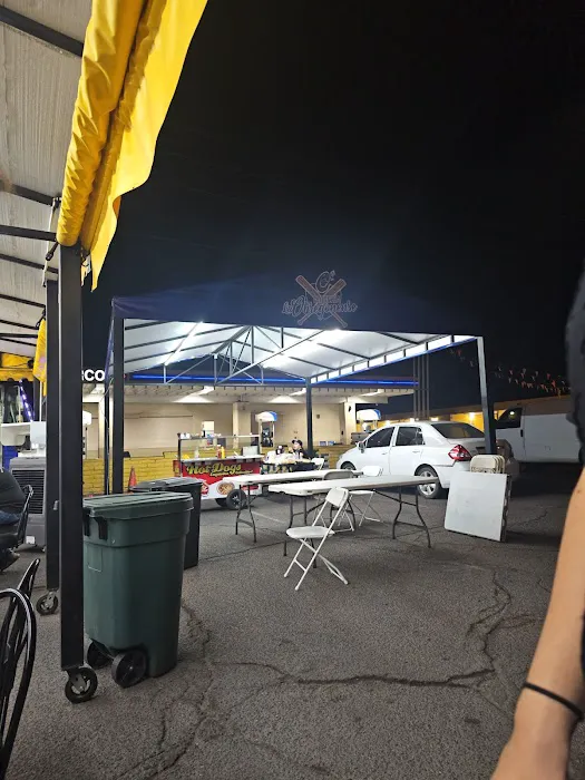 Taqueria la obregonense Picture 2