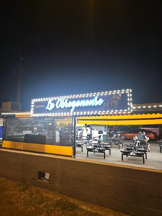 Taqueria la obregonense Picture 3