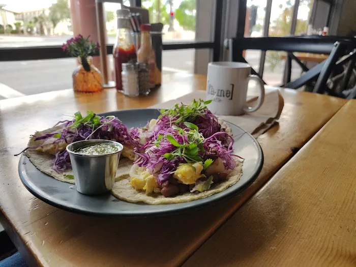 Fàme Caffe Picture 4