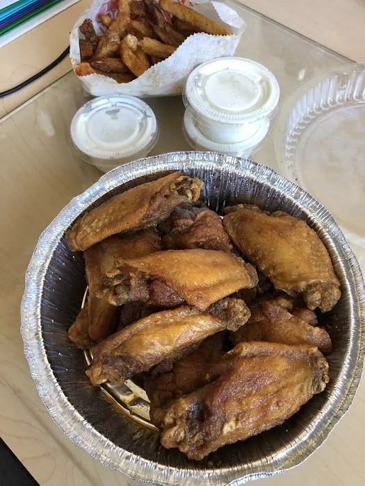 ATL Wings MARYVALE (DRIVETHRU) Picture 8