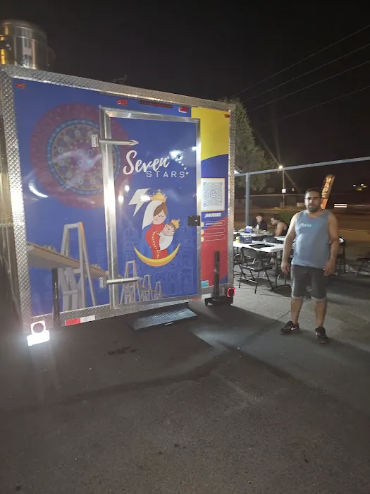Seven Stars Food Truck Picture 7